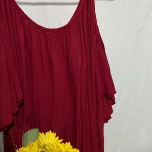 Flowy blouse off shoulder and spaghetti strap